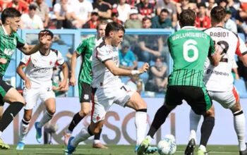 Sassuolo Hajar AC Milan 2-0 di Mapei Stadium: Tomori Diusir, Laurienté–Berardi Menggila!