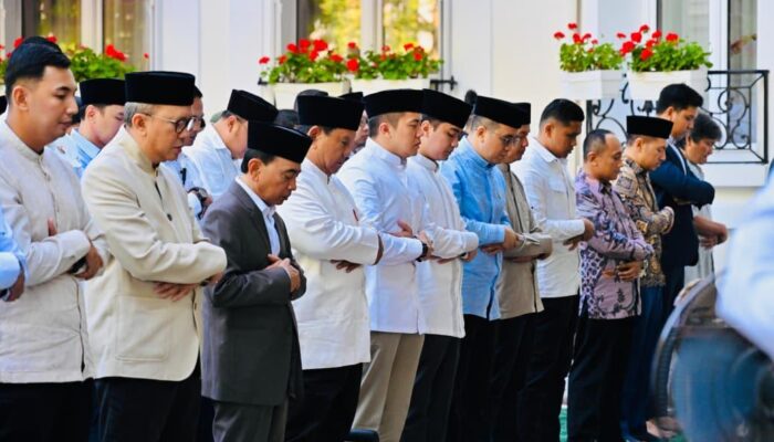 Prabowo Salat Idul Adha di Paris Bersama Diaspora Indonesia, Suasana Haru dan Hangat Warnai Wisma Indonesia