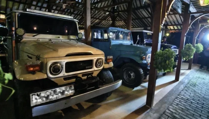 KPK Sita Alphard dan 3 Hardtop dari Rumah Bupati Nonaktif Ponorogo, Kasus Gratifikasi Makin Melebar