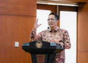 Menteri Hukum Supratman Andi Agtas meresmikan pembentukan Pos Bantuan Hukum (Posbankum) Desa dan Kelurahan di Provinsi Kalimantan Selatan, Jumat (30/1). Foto: Dok. Kemenhum RI