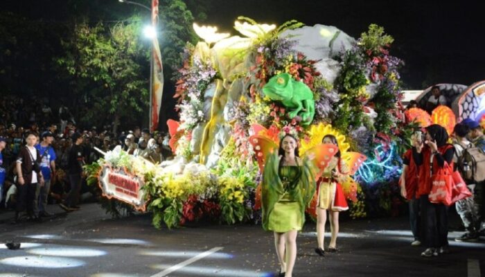 Surabaya Vaganza 2026 Meriahkan HJKS ke-733, Ribuan Warga Padati Jalan Tunjungan hingga Bambu Runcing