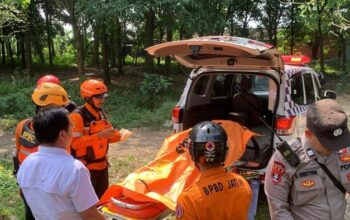 Korban tenggelam saat flushing sungai Brantas ditemukan tewas/Foto: Dokumen Basarnas