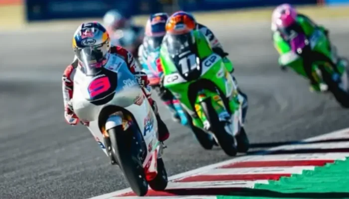 Veda Ega Tampil Gila di Moto3 Catalunya 2026, Start Posisi 20 Finis 8 Besar