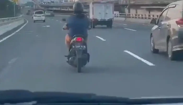 Viral Pemotor Masuk Tol di Bandung Gara-gara Google Maps, Berakhir Ditilang Polisi