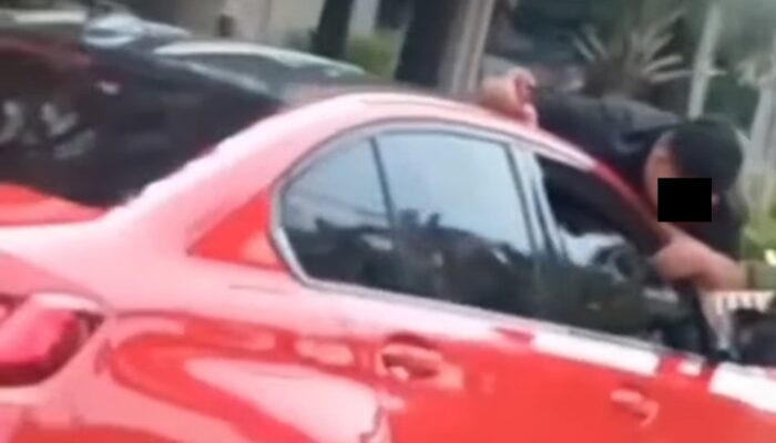 Viral Pria Nemplok di Kap Mobil di Jakbar, Polisi Selidiki: Diduga Dipicu Konflik Keluarga