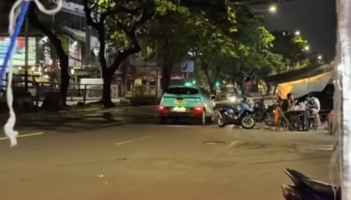 Viral Taksi Green SM Lawan Arah di Jakarta, Polisi Turun Tangan: Dua Lokasi Terekam!