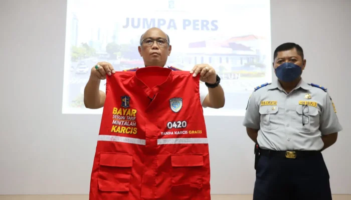 Pemkot Surabaya Buka Pendaftaran Jukir Resmi, Warga Ber-KTP Surabaya Bisa Daftar dan Dukung Parkir Digital