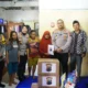 Aksi Heroik Selamatkan Rp3,6 Miliar, Kusmiyanti Jukir Lansia Brebes Dihadiahi Umrah oleh Pemilik Uang!