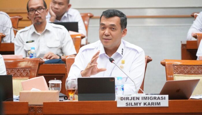 BREAKING NEWS: KPK Cari Keberadaan Eks Dirjen Imigrasi Silmy Karim Usai OTT Imigrasi Jakbar, Kasus KITAS-KITAP Merembet ke Bali dan Jabar