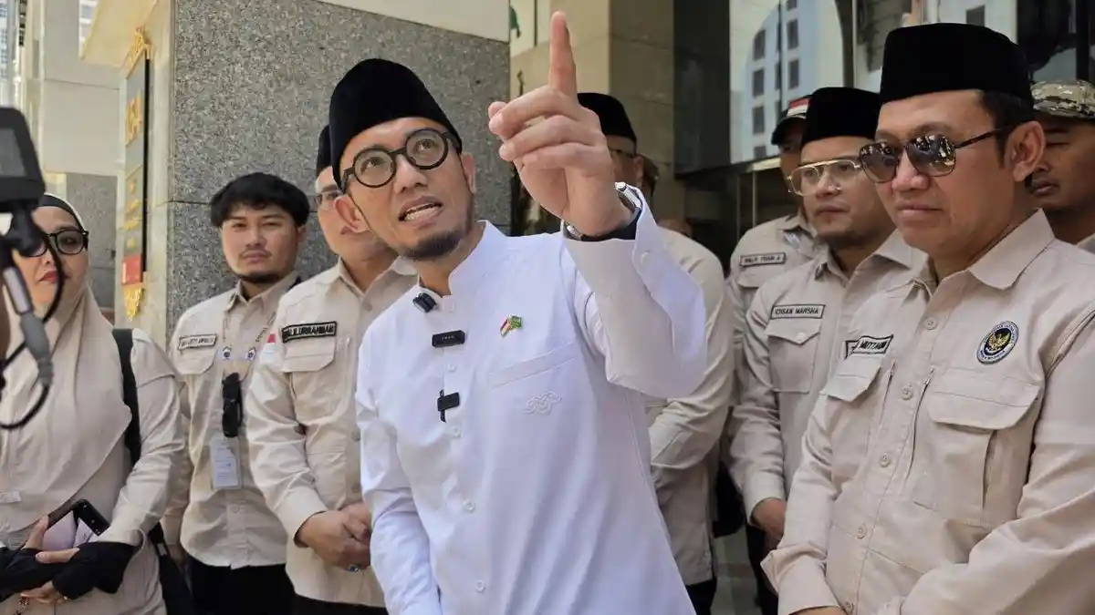 Wamenhaj Dahnil Anzar Simanjuntak di Madinah