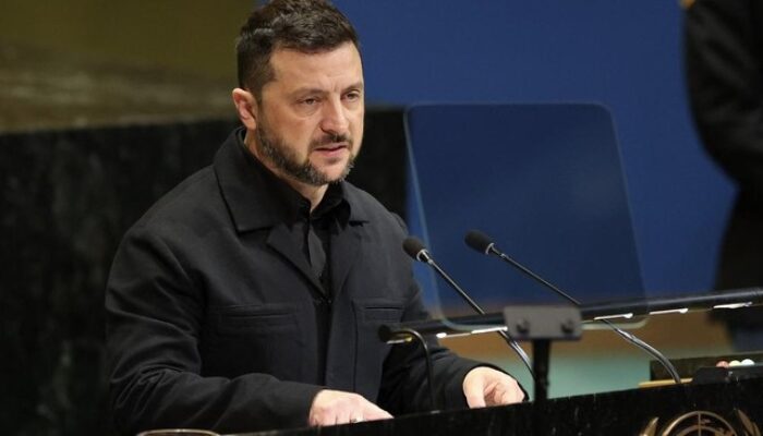 Zelensky Kirim Surat Langsung ke Putin, Usulkan Pertemuan Tatap Muka dan Gencatan Senjata untuk Akhiri Perang Rusia-Ukraina