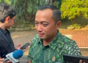 Menteri Sekretaris Negara (Mensesneg), Prasetyo Hadi, saat ditemui wartawan di Padepokan Garuda Yaksa, Bohong Koneng, Jawa Barat, Jumat, 19 Juni 2026.