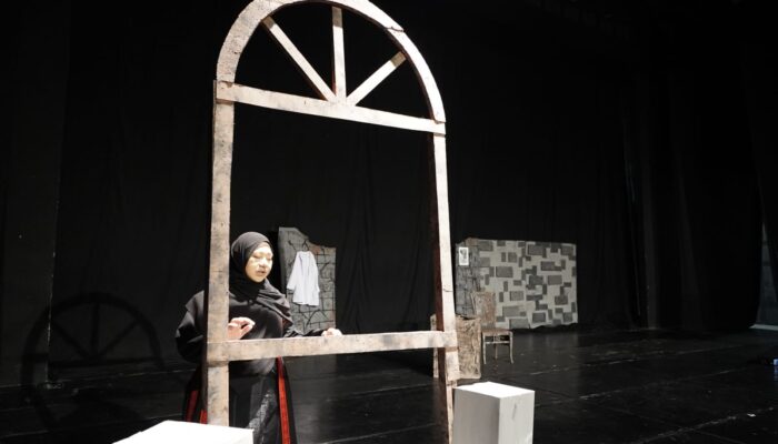 Perang dalam Perang: Monolog Gaza Menggugah Nurani, Ketika Trauma Manusia Naik ke Atas Panggung Teater