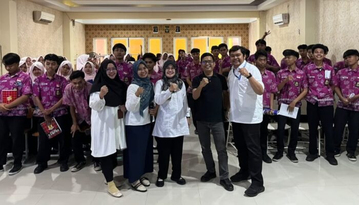 Bekali Peserta Didik Hadapi Pemasaran Era AI melalui “Dari Posting ke Closing”